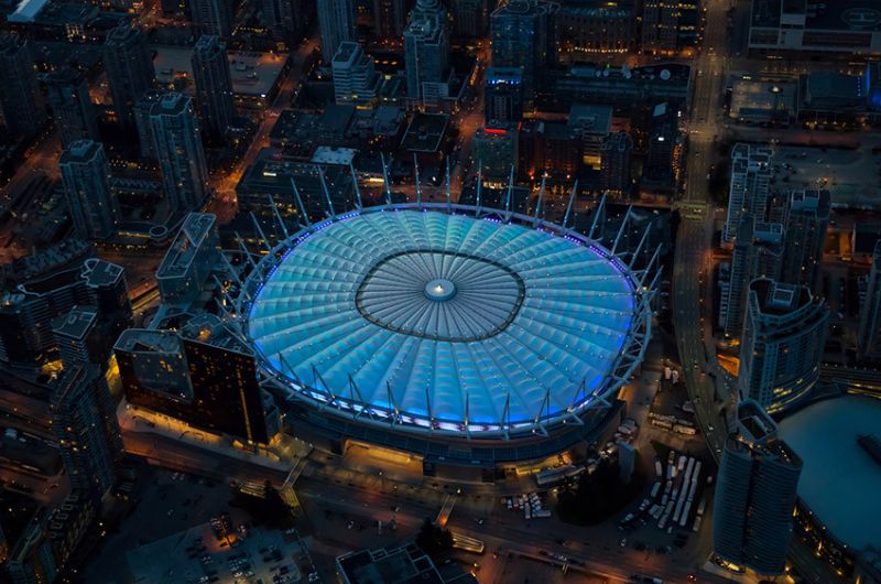 BC Place là sân vận động tại Vancouver có sức chứa 54.500 chỗ